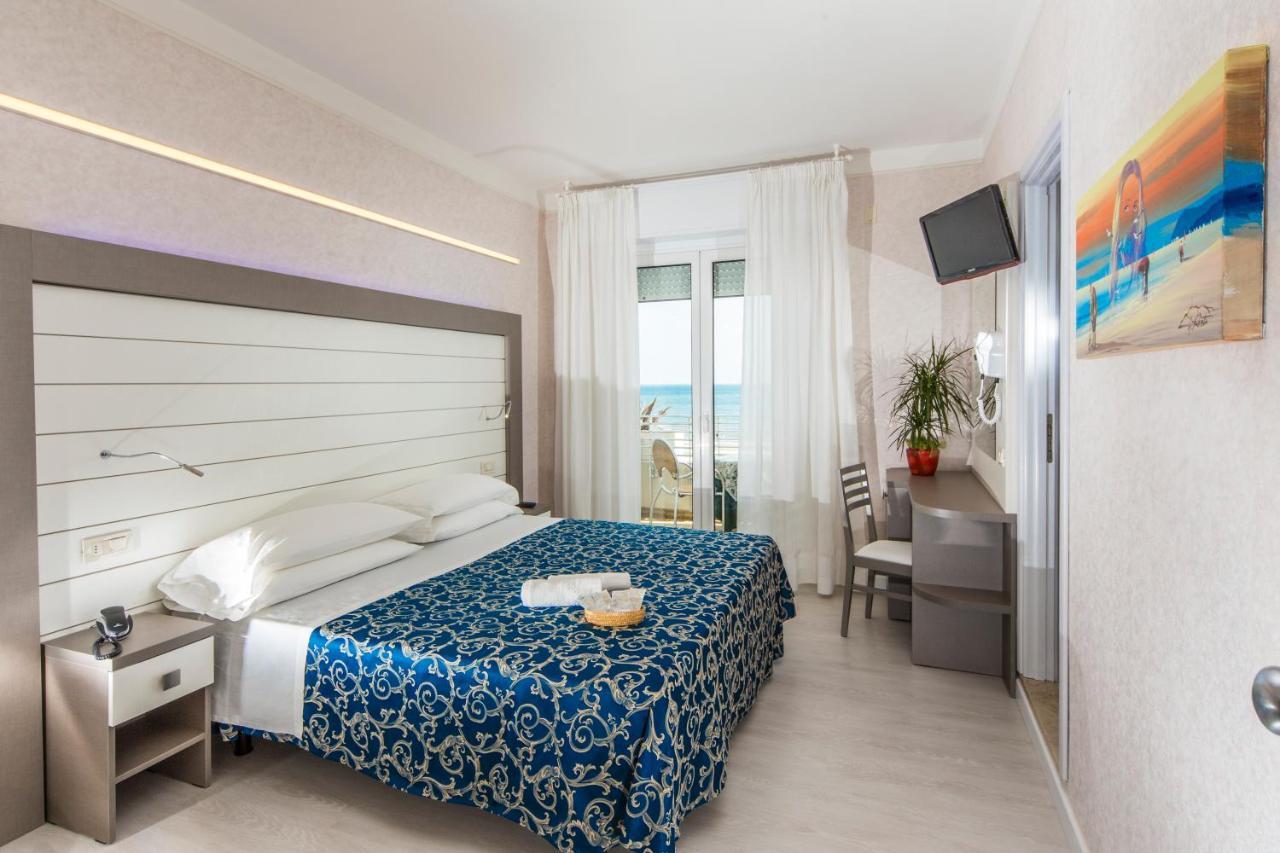 Hotel Record Riccione Exteriér fotografie