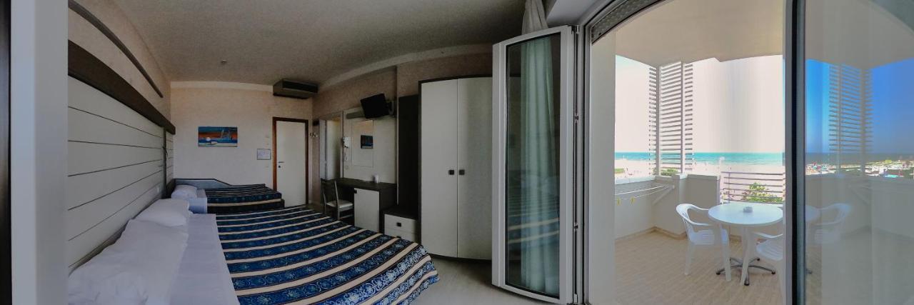 Hotel Record Riccione Exteriér fotografie