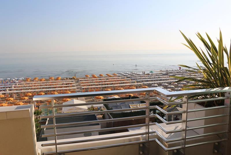 Hotel Record Riccione Exteriér fotografie