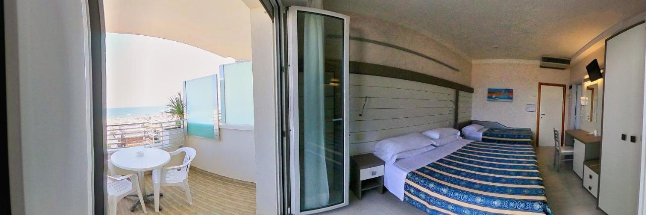 Hotel Record Riccione Exteriér fotografie