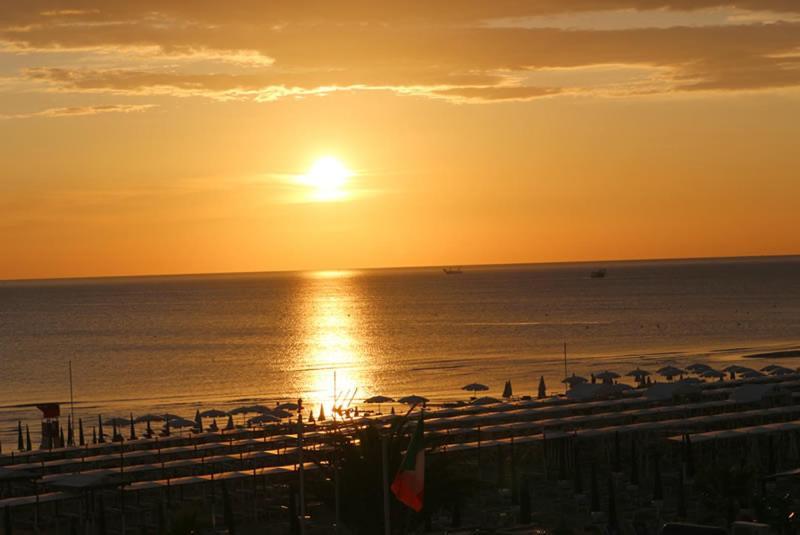 Hotel Record Riccione Exteriér fotografie